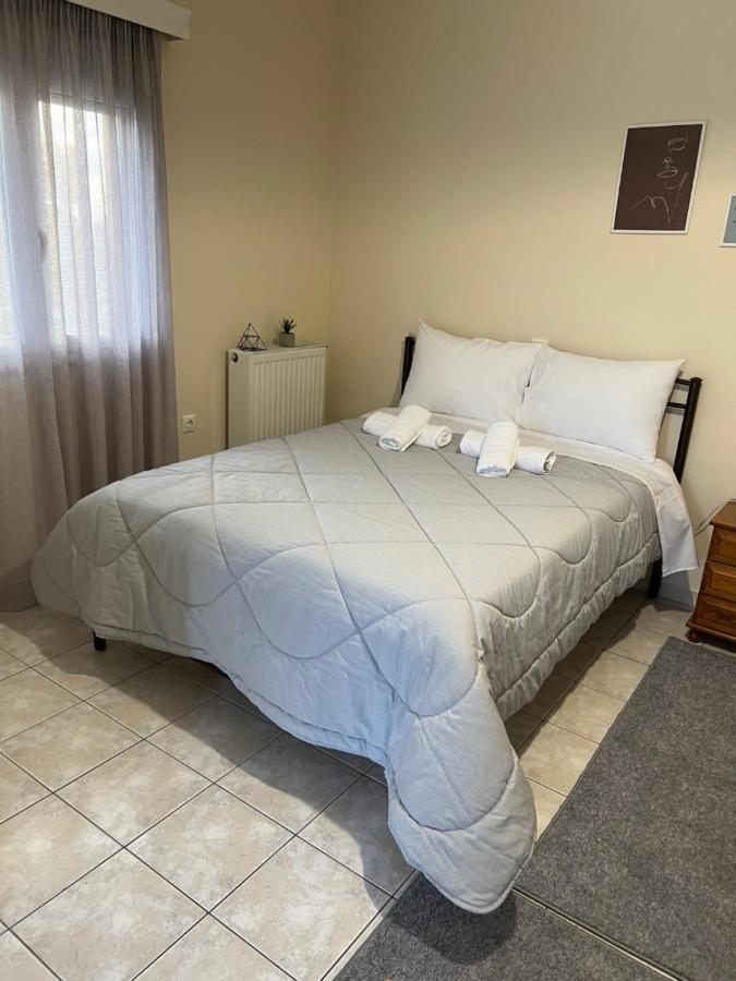 Flo'S Apartments Mesolóngion Zewnętrze zdjęcie